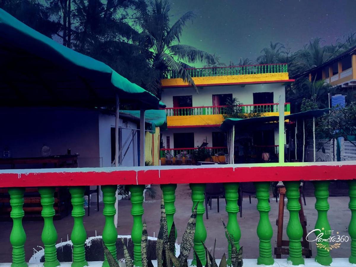 Rasta Mansion Beach Hostel And Roomsアランボル エクステリア 写真